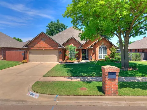 4105 Nailon Dr, Norman, OK 73072