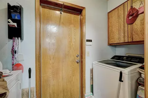 2104 Oak Forest Dr, Norman, OK 73071 photo 13