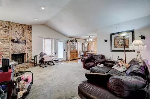 2104 Oak Forest Dr, Norman, OK 73071 photo 7