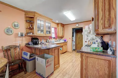 2104 Oak Forest Dr, Norman, OK 73071 photo 10
