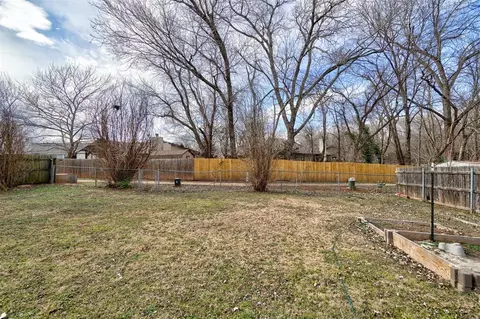 2104 Oak Forest Dr, Norman, OK 73071 photo 26