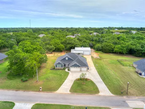 9416 Megans Way, Mcloud, OK 74851 photo 21