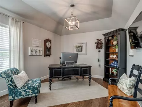 9416 Megans Way, Mcloud, OK 74851 photo 14