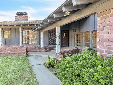100 Maple Ln, Chickasha, OK 73018 photo 4