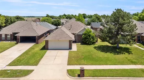 4917 Byron Cir, Yukon, OK 73099 photo 6
