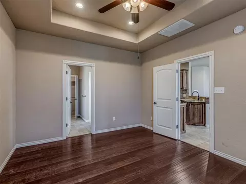 Bedroom - 402 NW Granite Ave, Cache, OK 73527 photo 1 of 3