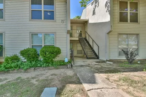 807 Cardinal Creek Blvd #C, Norman, OK 73072