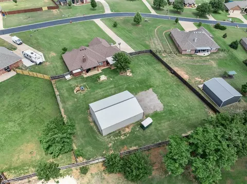 1825 Preakness Path, Guthrie, OK 73044 photo 46