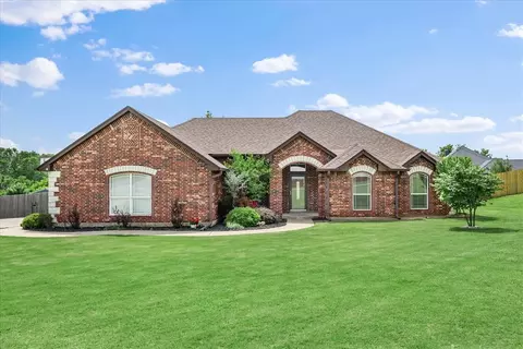 1825 Preakness Path, Guthrie, OK 73044 photo 2