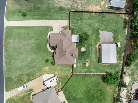 1825 Preakness Path, Guthrie, OK 73044 photo 41