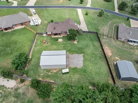 1825 Preakness Path, Guthrie, OK 73044 photo 42
