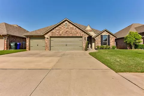 3800 Presidio Cir, Norman, OK 73072