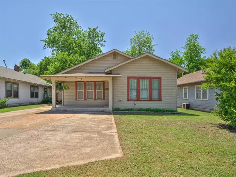 226 E Ayers St, Edmond, OK 73034