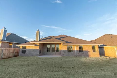 Other - 808 Halley Dr, Moore, OK 73160 photo 10 of 11