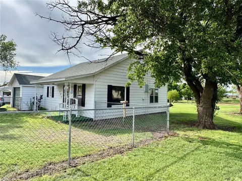 321 E Ninth St, Leedey, OK 73654 photo 37