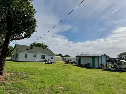 321 E Ninth St, Leedey, OK 73654 photo 33