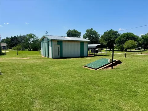 321 E Ninth St, Leedey, OK 73654 photo 40