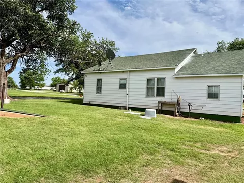 321 E Ninth St, Leedey, OK 73654 photo 19