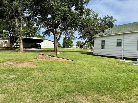 321 E Ninth St, Leedey, OK 73654 photo 20