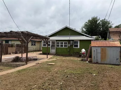711 E Walnut St, Altus, OK 73521 photo 20