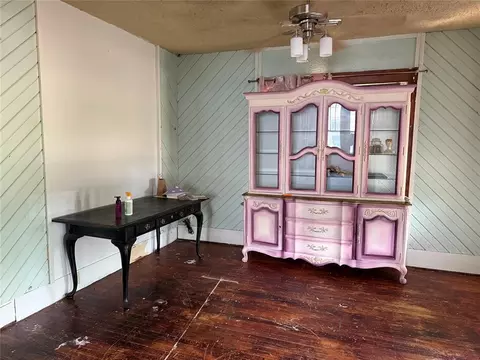 711 E Walnut St, Altus, OK 73521 photo 5