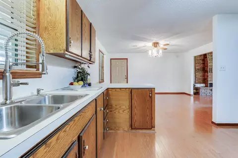 12925 Lakeroad Dr, Mcloud, OK 74851 photo 18