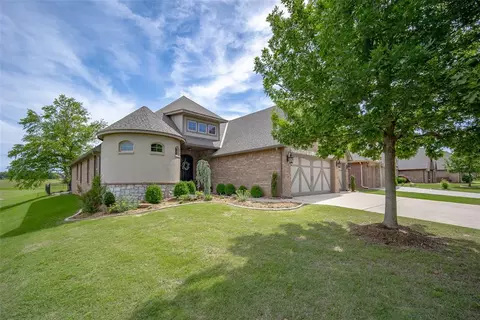3716 Doningham Dr, Edmond, OK 73034