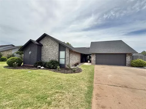 408 N Quail Run, Altus, OK 73521