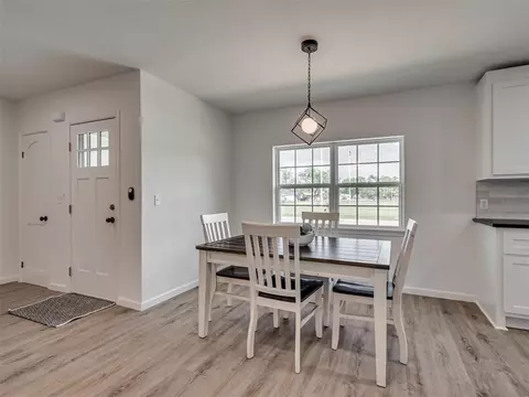 601 W Monroe St, Crescent, OK 73028 photo 11
