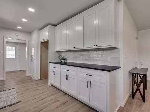 601 W Monroe St, Crescent, OK 73028 photo 8