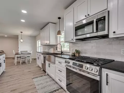601 W Monroe St, Crescent, OK 73028 photo 9