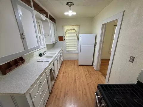 201 E Adams St, Crescent, OK 73028 photo 9