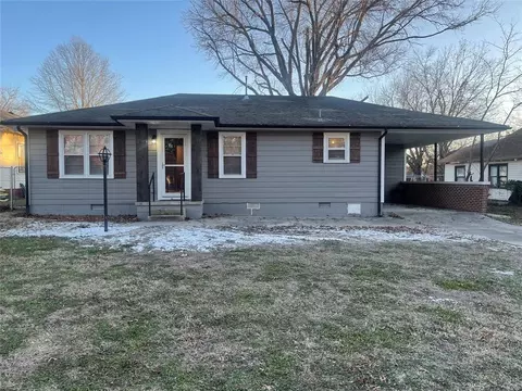 316 W 7th St, Wewoka, OK 74884