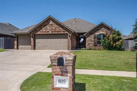 805 Evening Dr, Yukon, OK 73099