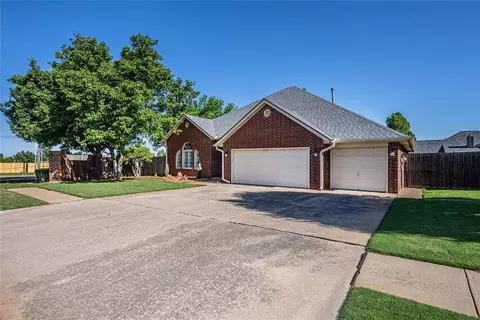 3001 NE 129th St, Edmond, OK 73013