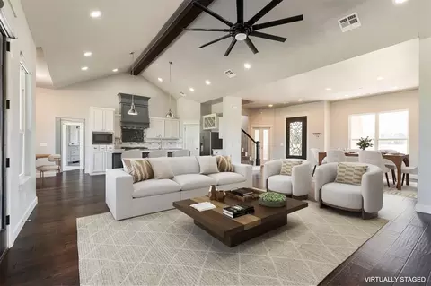 812 Siena Springs Dr, Norman, OK 73071