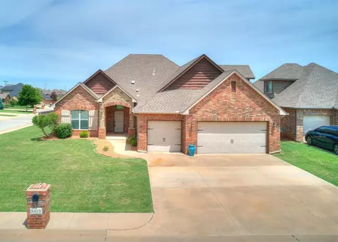 8413 NW 125th St, Oklahoma City, OK 73142