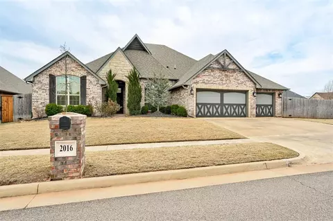 2016 NW 199th St, Edmond, OK 73012
