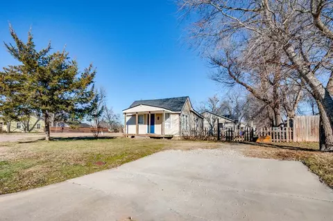 623 Dakota St, Norman, OK 73069