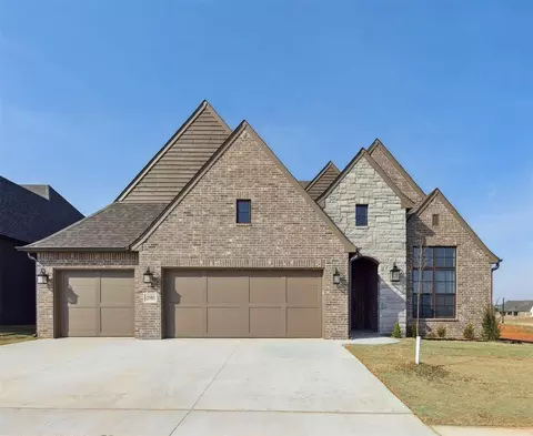 15505 Starlight Ln, Oklahoma City, OK 73078
