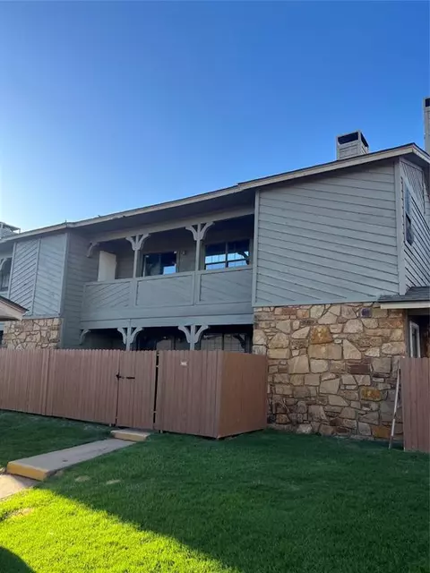 14331 N Pennsylvania Ave #32B, Oklahoma City, OK 73134