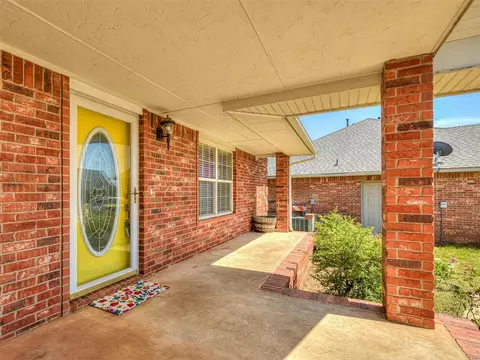 2334 Tailwinds Dr, Purcell, OK 73080 photo 3