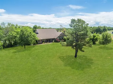 592 Lemonade Rd, Blanchard, OK 73010