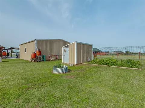 1466 County Rd 1188, Tuttle, OK 73089 photo 40