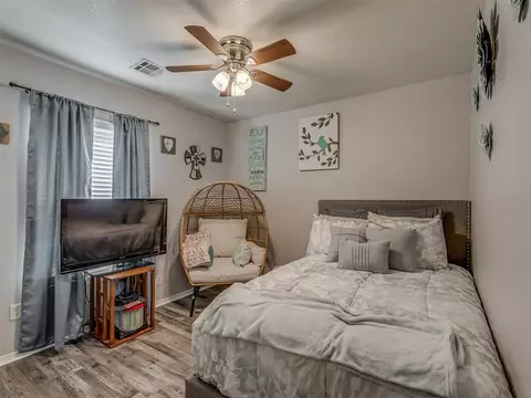 1813 Eagle Dr, Moore, OK 73160 photo 22