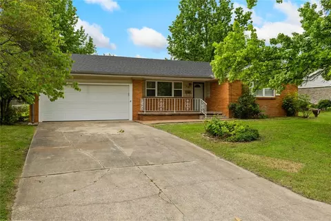 808 W 23rd St, Ada, OK 74820 photo 3