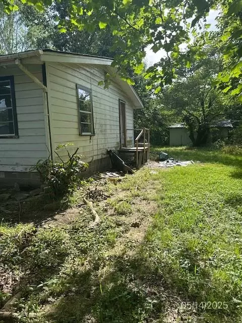 109 Burke St, Broken Bow, OK 74728 photo 2
