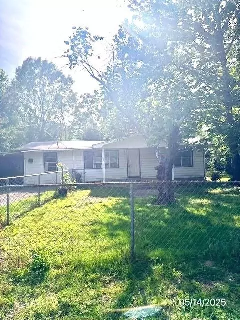 109 Burke St, Broken Bow, OK 74728