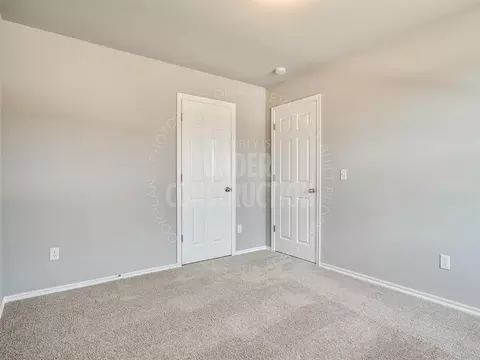 Bedroom - 13450 Huckleberry Ln, Mcloud, OK 74851 photo 6 of 9