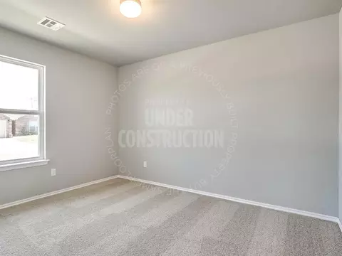 Bedroom - 13450 Huckleberry Ln, Mcloud, OK 74851 photo 7 of 9